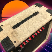 Load image into Gallery viewer, Fender M-80 Guitar Amplifier