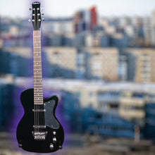 Load image into Gallery viewer, Silvertone 1303 BK Electric Guitar Reissue (black)