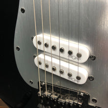 Load image into Gallery viewer, Squier Contemporary Stratocaster Special