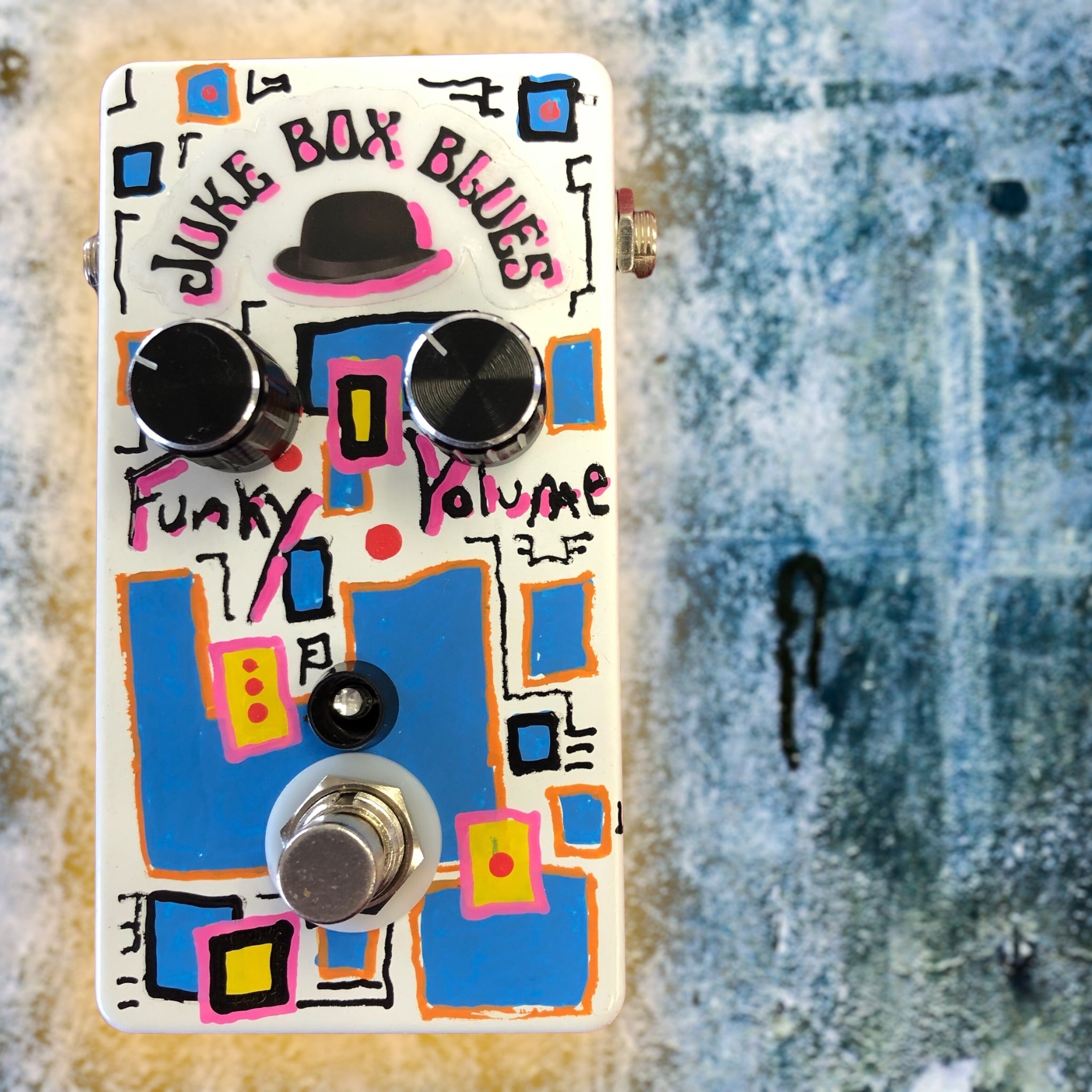 hand painted guitar pedals Juke Box Blues Pedal--sounds like old tubes and a broken in speaker