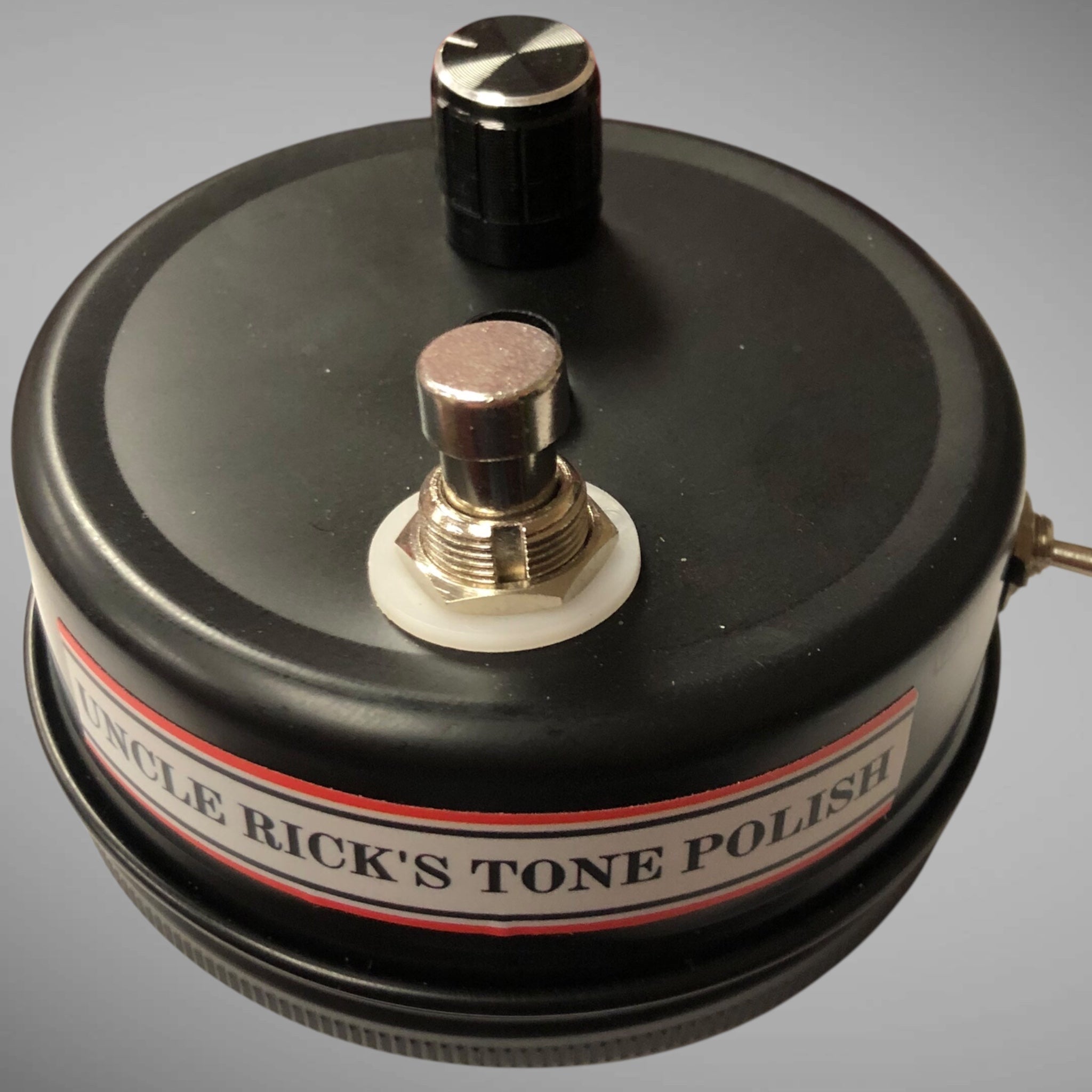 pedal in polish Uncle Rick’s Tone Polish – Boutique Dual Fuzz Pedal