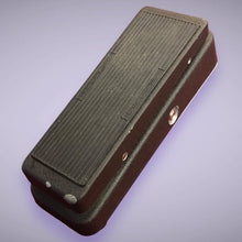 Load image into Gallery viewer, Dunlop GCB‑95 CryBaby Wah – Good Condition, Classic Wah Tone