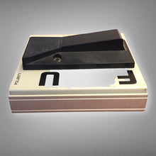 Load image into Gallery viewer, Boss FS‑5U Momentary Footswitch —with polarity switch