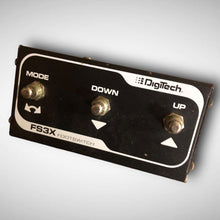 Load image into Gallery viewer, DigiTech FS3X External Footswitch for JamMan / Trio / GNX