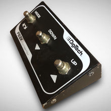 Load image into Gallery viewer, DigiTech FS3X External Footswitch for JamMan / Trio / GNX