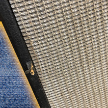 Load image into Gallery viewer, Peavey Classic 50 4x10 Tube Guitar Amplifier