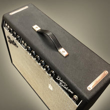 Load image into Gallery viewer, Fender Deluxe Reverb reissue Guitar Amplifier