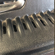 Load image into Gallery viewer, Vintage Magnatone M10 (1962–63) – Serviced & Singing