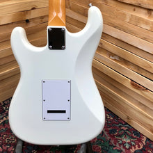 Load image into Gallery viewer, Vintage V6JMH Fillmore S-style guitar