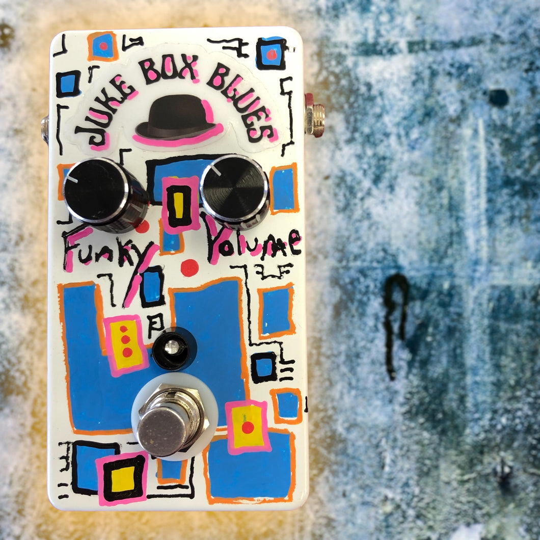 Juke Box Blues Pedal--sounds like old tubes and a broken in speaker