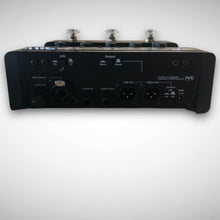 Load image into Gallery viewer, DigiTech Vocalist Live 3 Vocal Harmony Processor w/ Power Supply &amp; Original Box
