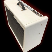 Load image into Gallery viewer, Fender Blues Deluxe &quot;White Lightning&quot; Limited Edition Tube Amplifier
