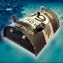 Load image into Gallery viewer, Handbuilt Fuzz Face  - Oil Can Enclosure – Custom Boutique Tone
