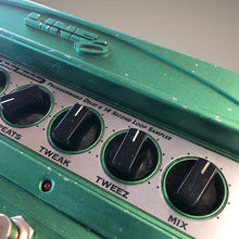 Load image into Gallery viewer, Line 6 DL4 Delay &amp; Looper – Tested, Good Used
