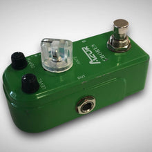 Load image into Gallery viewer, Azor Chorus pedal
