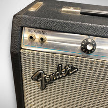 Load image into Gallery viewer, Fender  Musicmaster Bass 12-Watt 1x12" Bass Combo
