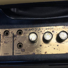 Load image into Gallery viewer, Vintage Magnatone M10 (1962–63) – Serviced &amp; Singing

