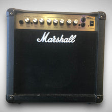Load image into Gallery viewer, Marshall MG15DFX 15W Guitar Combo Amplifier w/ Digital FX
