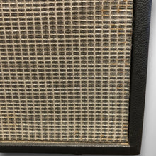Load image into Gallery viewer, Fender  Musicmaster Bass 12-Watt 1x12" Bass Combo
