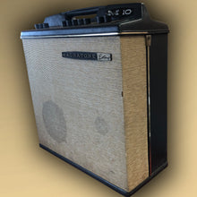 Load image into Gallery viewer, Vintage Magnatone M10 (1962–63) – Serviced &amp; Singing

