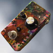 Load image into Gallery viewer, Juke Box Blues Pedal--sounds like old tubes and a broken in speaker
